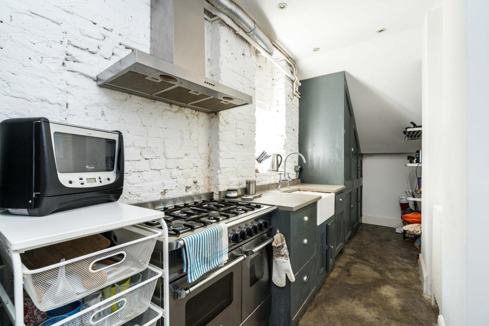 Fantastic 3 Bedroom Flat West Hampstead London Bagian luar foto