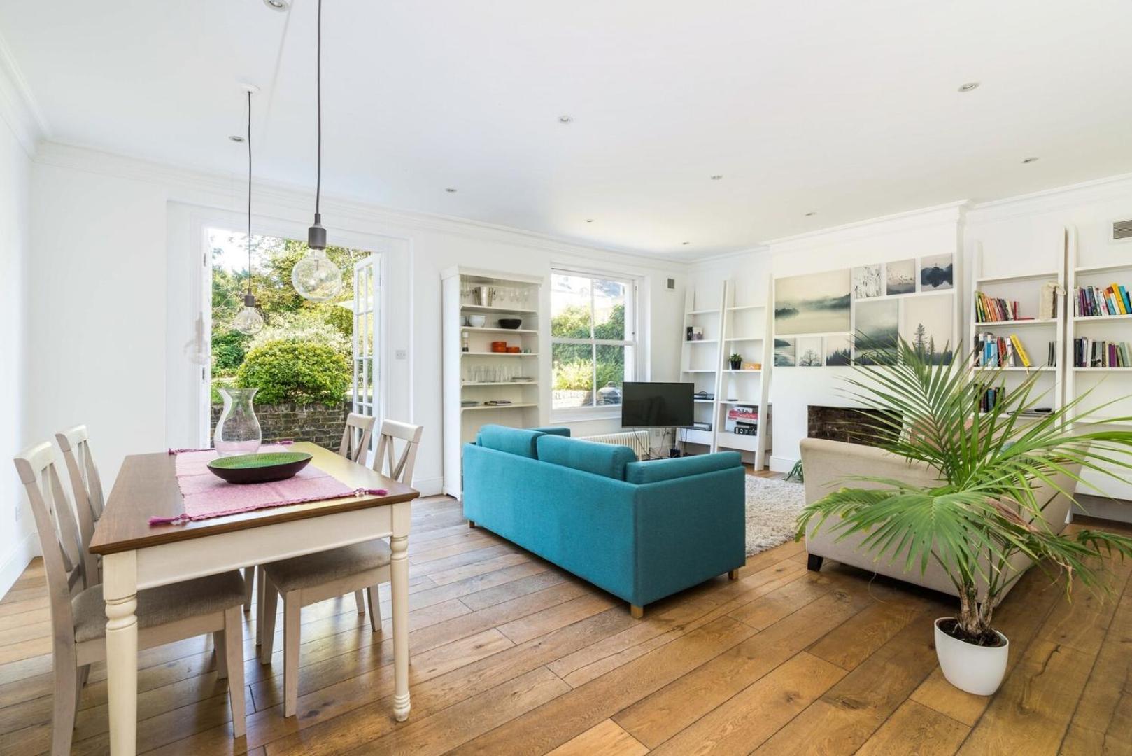 Fantastic 3 Bedroom Flat West Hampstead London Bagian luar foto