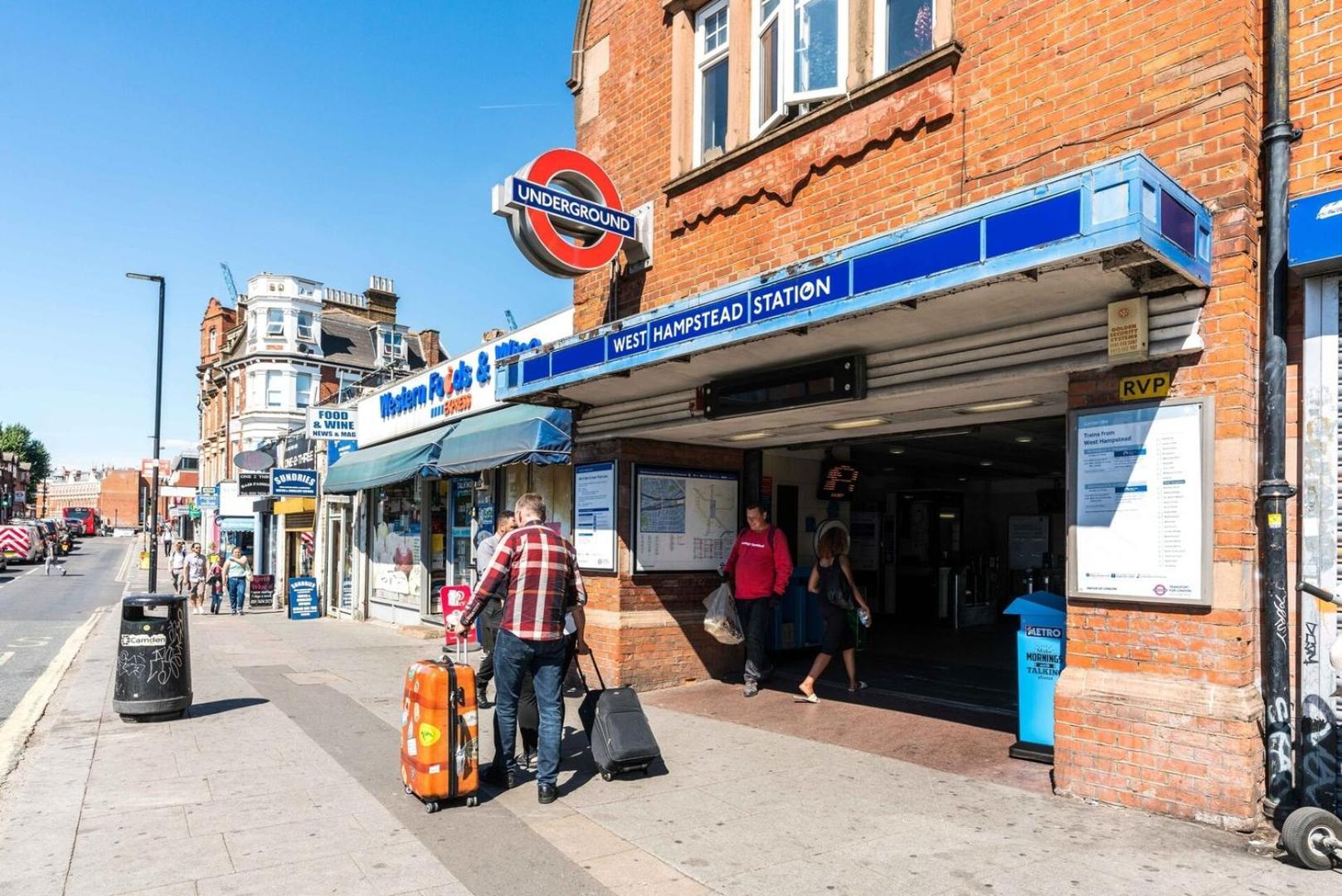 Fantastic 3 Bedroom Flat West Hampstead London Bagian luar foto